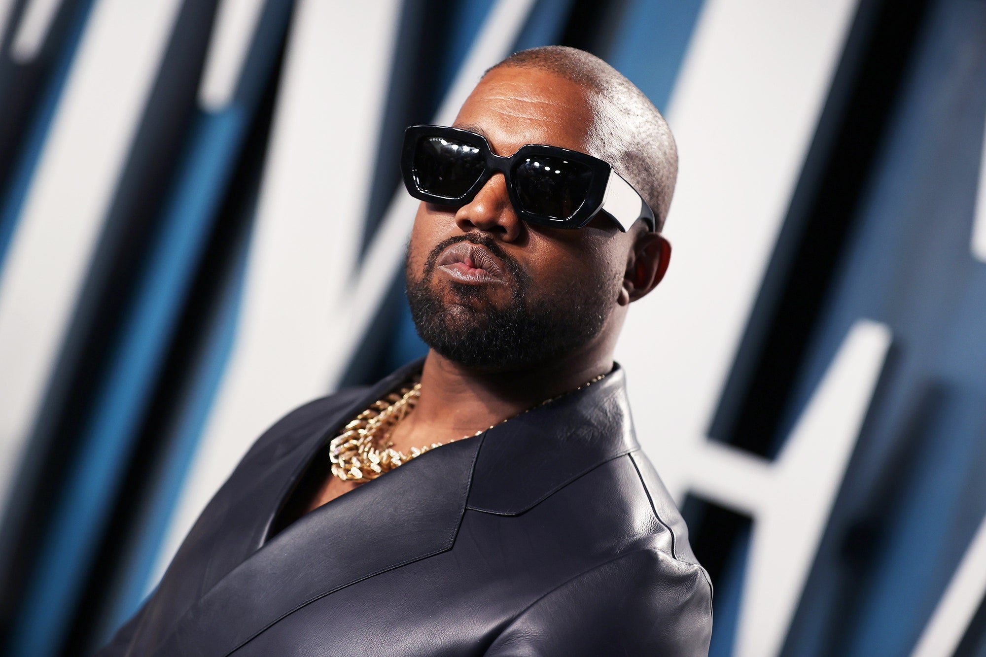 Rapper tỷ phú Kanye West xin đổi tên thành Ye